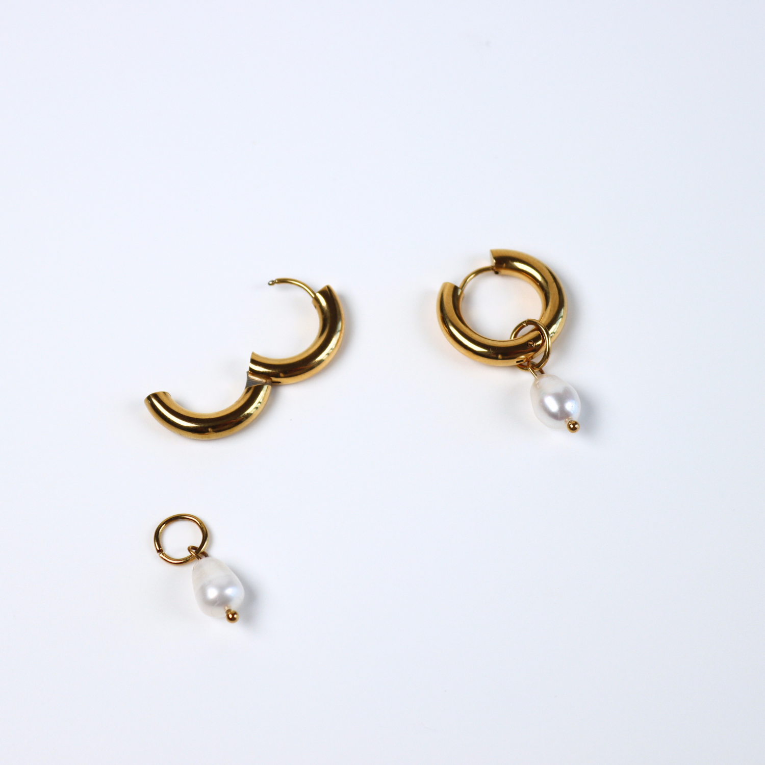 Elara Earrings