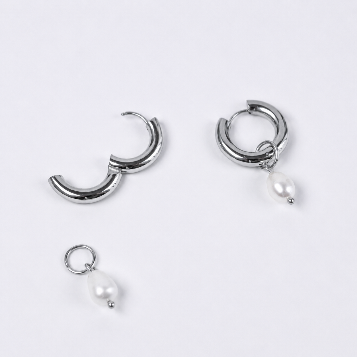 Elara Earrings