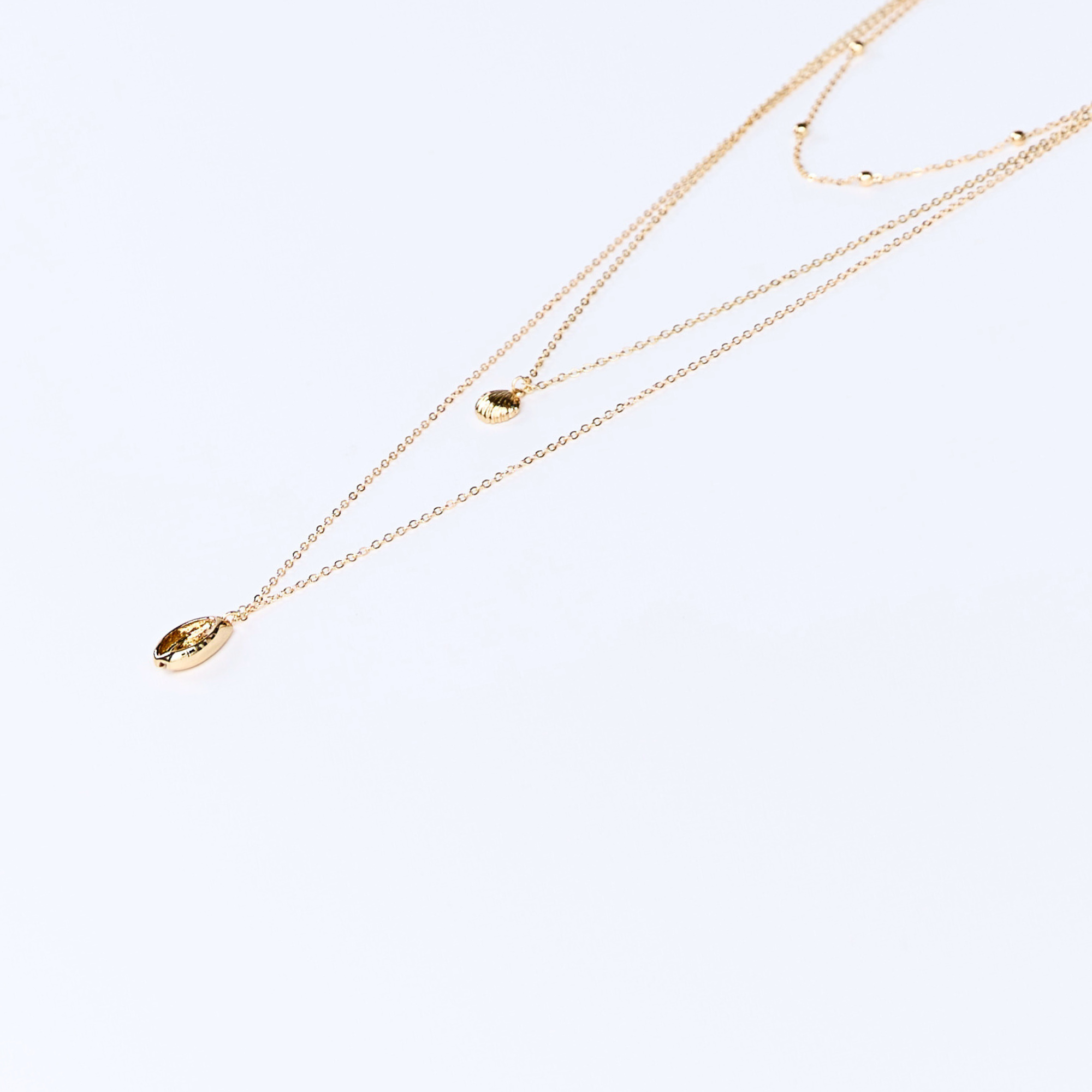 Damaris Shell Necklace