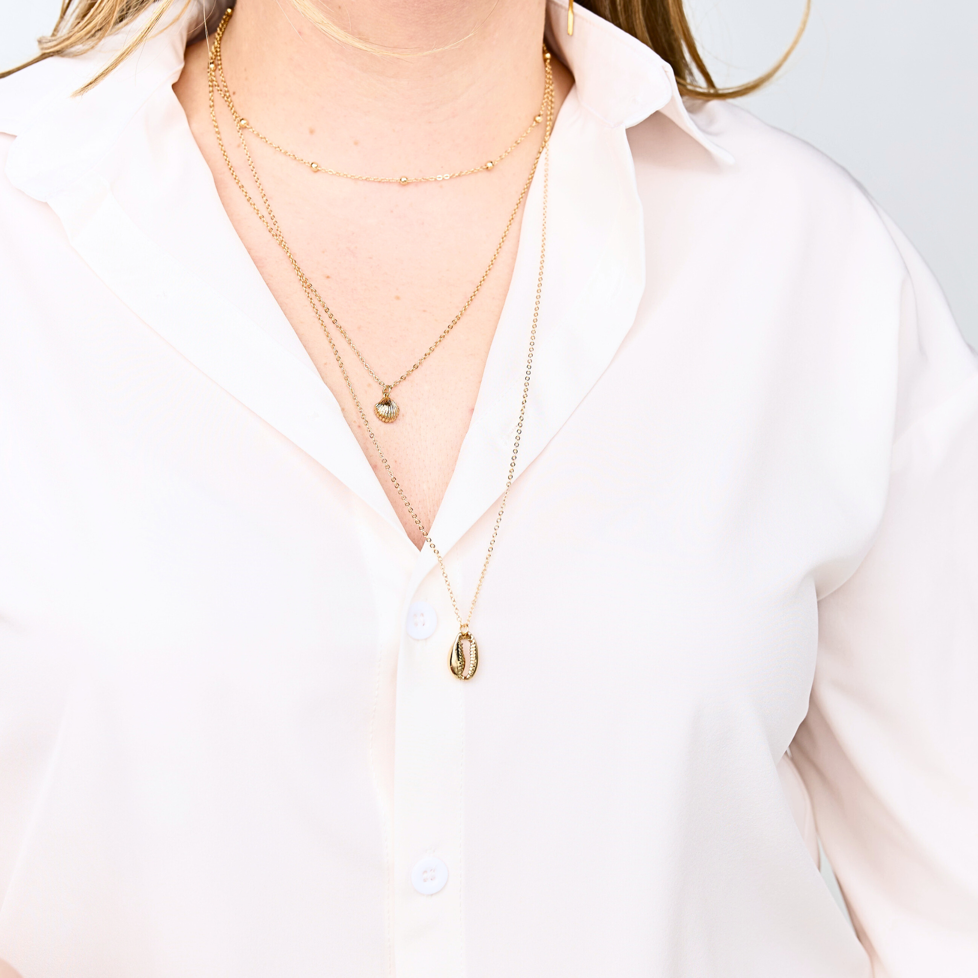 Damaris Shell Necklace